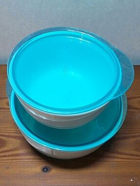 OXO stacking bowl set with lids